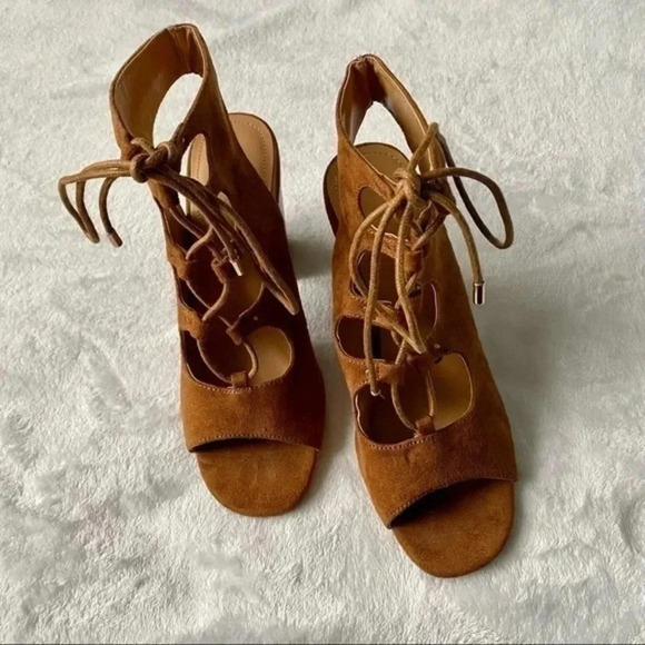 Lace up suede sandals - Picture 5 of 5